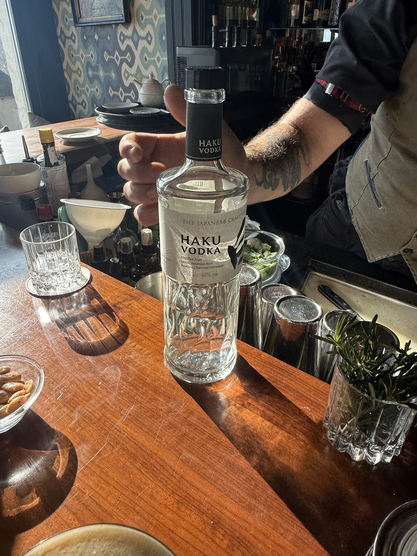 Cocktail preparation at the American Bar in Lucerne